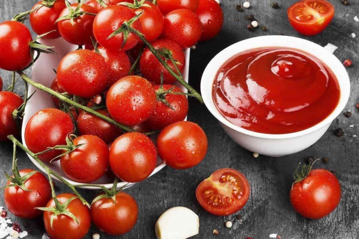 مصرف رب گوجه مزرعه ریزش مو را درمان می کند